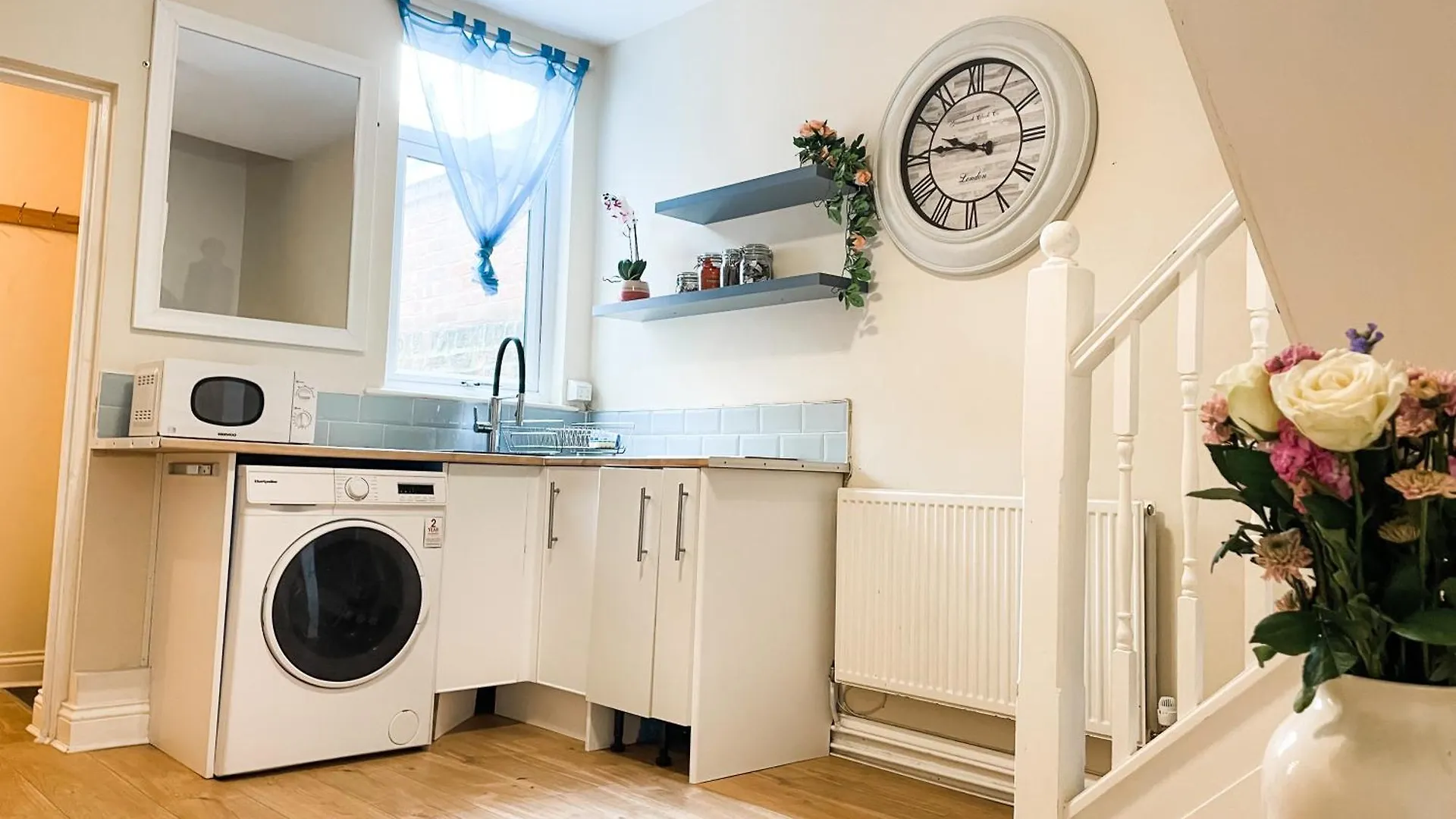 The Victoria - Quaint Victorian Home With Free Parking York