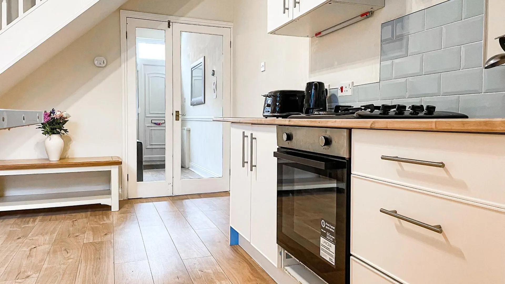 The Victoria - Quaint Victorian Home With Free Parking York 0*,